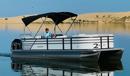 Pontoon Boat Rentals on SIlver Lake